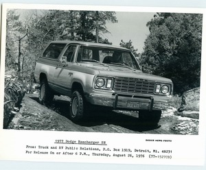 1977 Dodge Ramcharger PR Photo-13.jpg